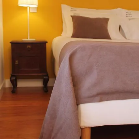 Alojamento de Acomodação e Pequeno-almoço Aedan 4*